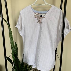 TOMMY HILFIGER white top